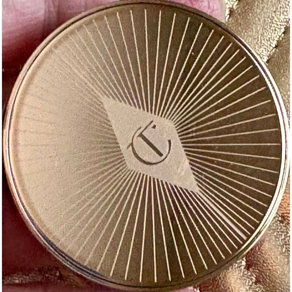 CHARLOTTE TILBURY -Beautiful Skin Island Glow Lip & Cheek Tint/Sun Blushed Glow - Picture 5 of 10